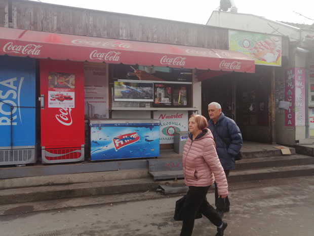 Радници без плата, власнику ни трага: Празни силоси фабрике хлеба “Маковица”